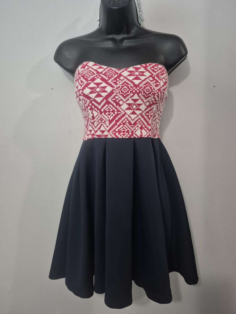 Style Rack Strapless Geometric Sweetheart Skater Mini Dress Navy Pink S
